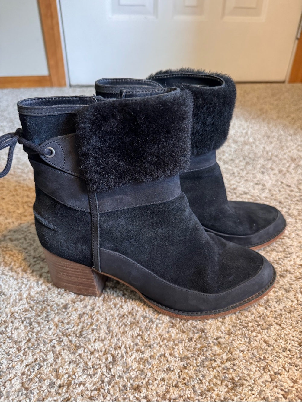 UGG Kirke Black Suede Stacked Heel Boots - Women’s 9